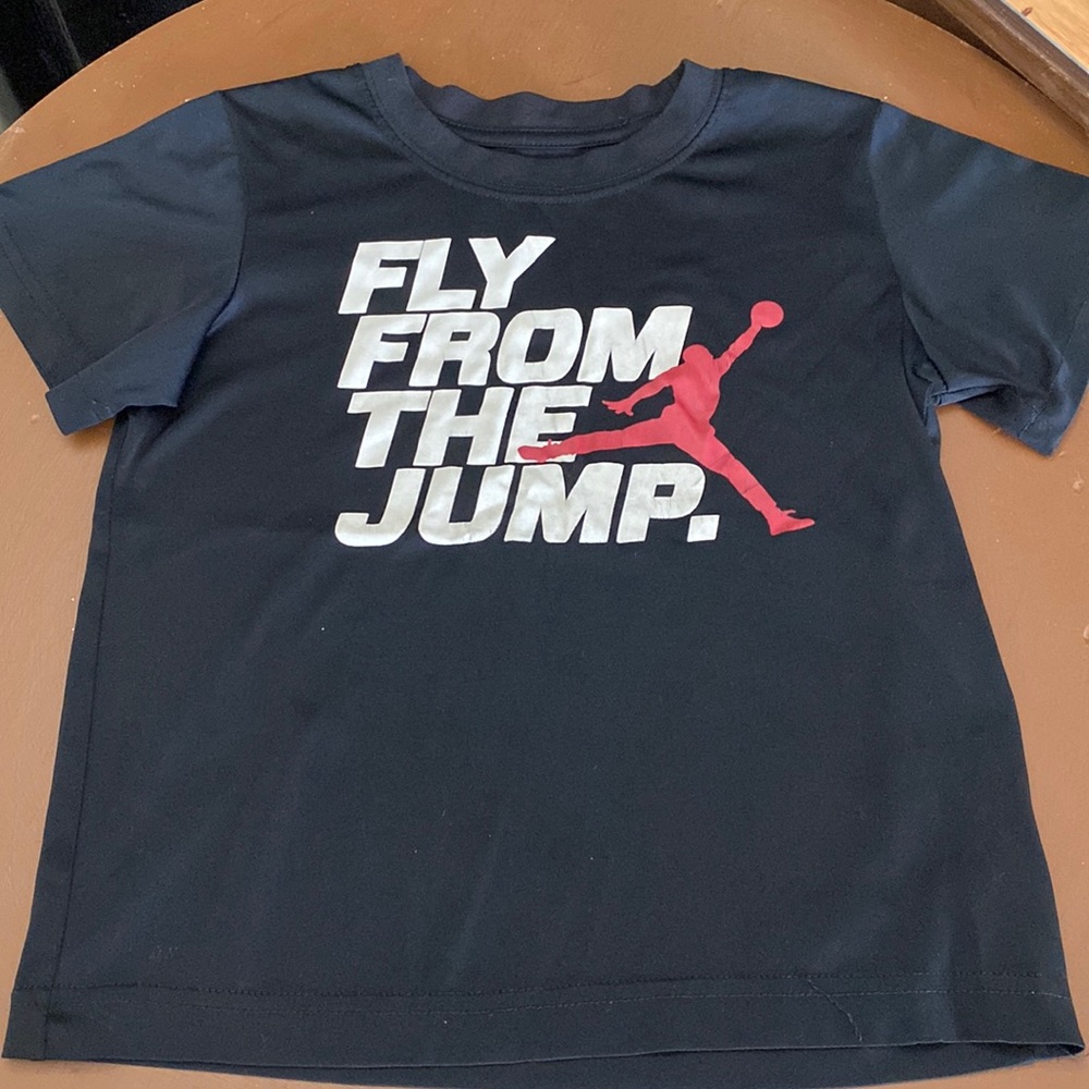 SALE 🔥Nike boy’s jersey in great shape